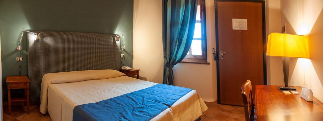 Hotel La Fattoria San Giovanni Di Baiano Exterior photo